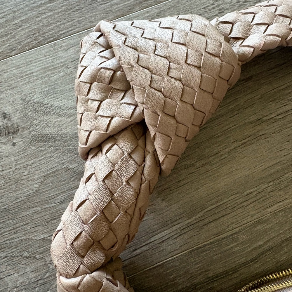 Quince taupe Woven Shoulder Bag - Picture 5 of 5